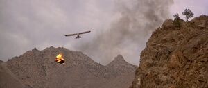 Licence to Kill - Perez and Braun fall to their deaths.jpg