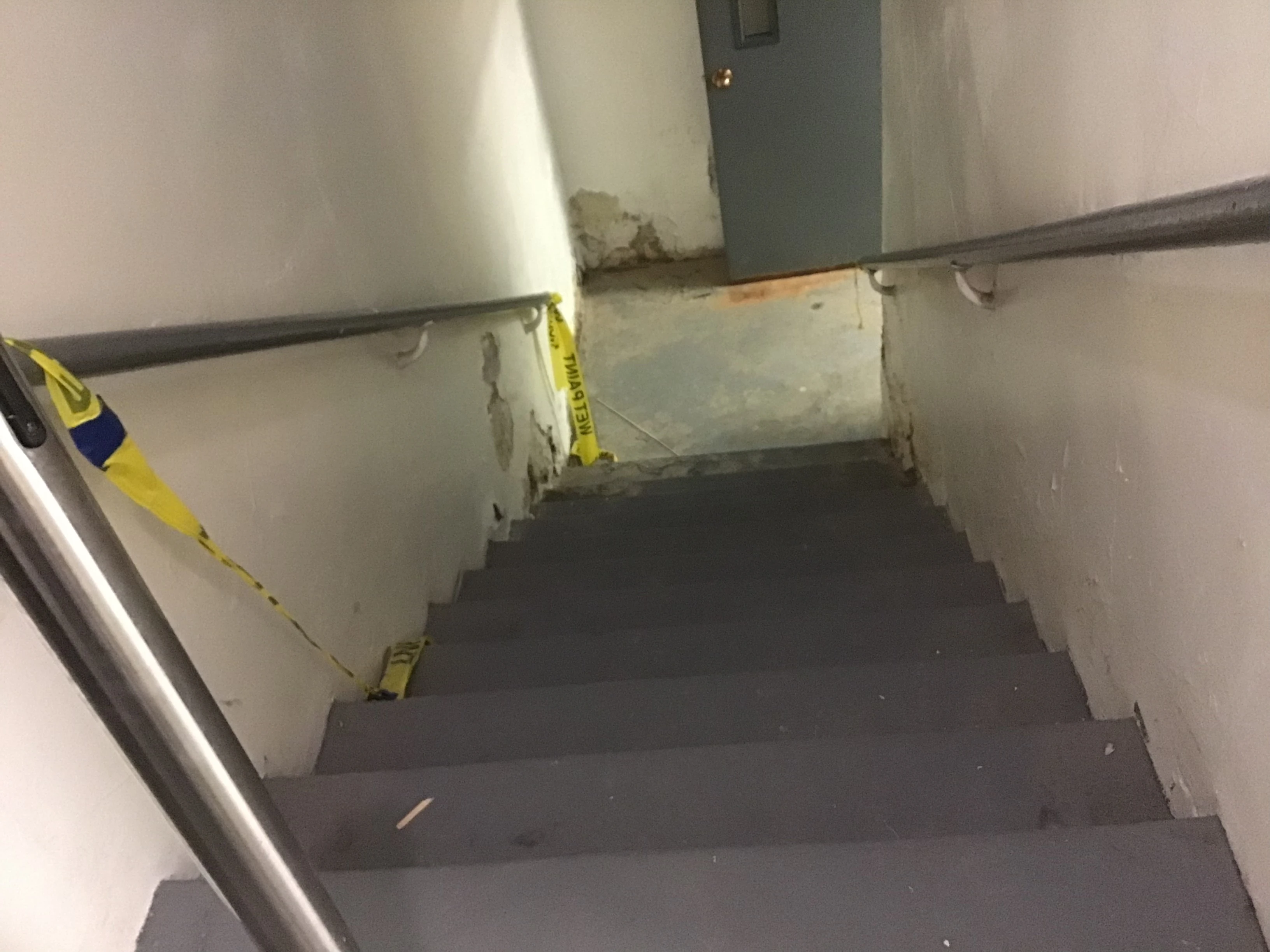 Here’s an alt of that backrooms level example pic | Fandom