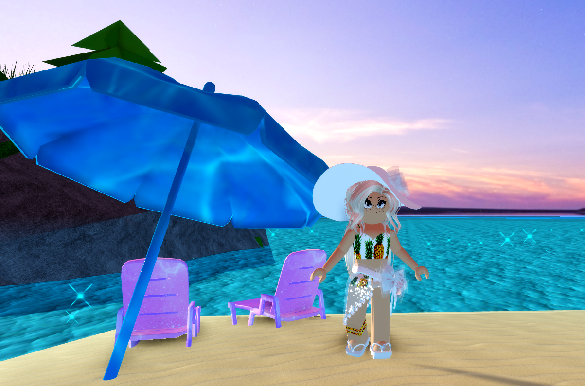 Discuss Everything About Royale High Wiki Fandom - roblox royale high sparkling sarong