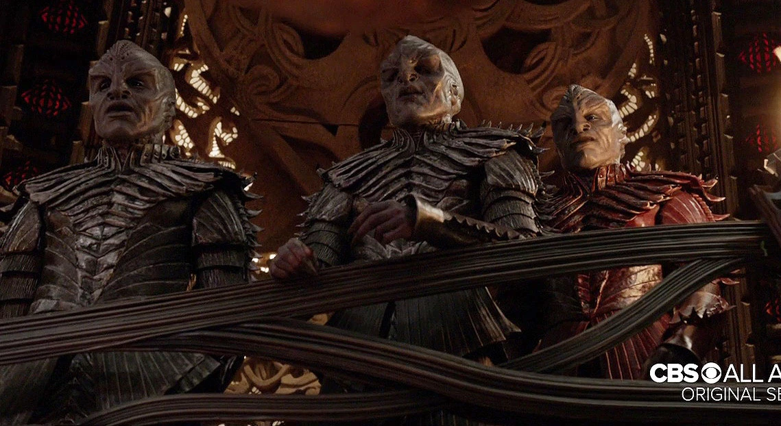 Along for the ride фильм 2022. Look both ways фильм. Майкл джей уайт трудный путь. Нетфликс сериал белая. Путь к партнёрству сериал 2022.