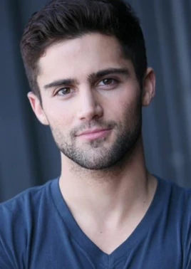 Max Ehrich1