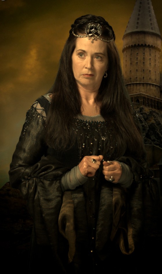 Rowena Ravenclaw, Florielsand School of Witchcraft and Wizardry Wikia