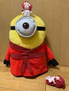 Peluches de Kusuri y Yaku en un Minion.