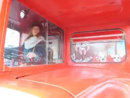 101BusFront.jpeg (84 KB)