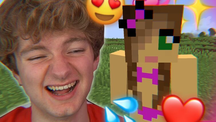 Minecraft, But My Girlfriend Face Reveals 