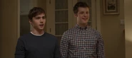 S04E09-Prom-033-Alex-Charlie.png (1.94 MB) Alex introducing his boyfriend Charlie to his family