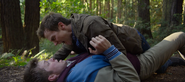 S04E04-Senior-Camping-Trip-058-Charlie-Justin