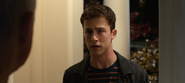 S04E07-College-Interview-045-Clay-Jensen