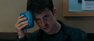 S04E01-Winter-Break-075-Clay-Jensen