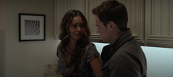 S04E05-House-Party-082-Jessica-Justin