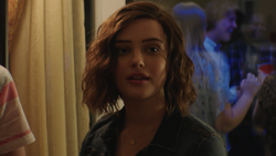 https://static.wikia.nocookie.net/13reasonswhy/images/f/f1/S01E11-Tape-6-Side-A-018-Hannah-Baker.png/revision/latest/scale-to-width-down/250?cb=20190808075825