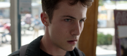 S04E01-Winter-Break-069-Clay-Jensen