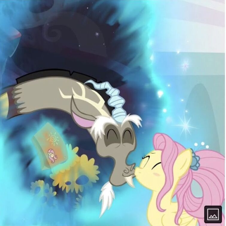 Fluttershy x Discord canon Fandom