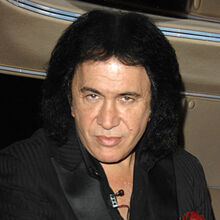 Gene-simmons-14445694-3-402.jpg