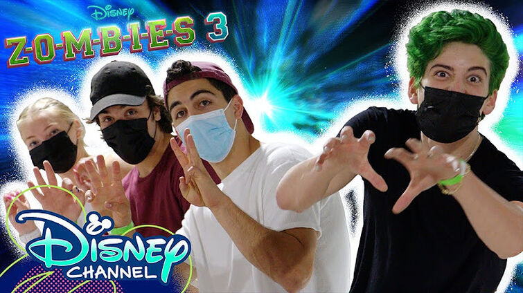 Disney ZOMBIES 3 🛸  STREAMING NOW on X: The cast in the