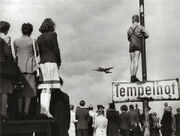 Germans-airlift-1948