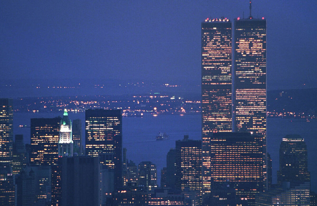 Official 11 Year Time-Lapse Movie of One World Trade Center 