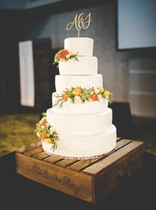 The wedding cake.
