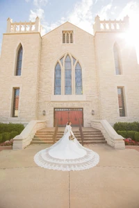 Jinger shows off her impressive train.