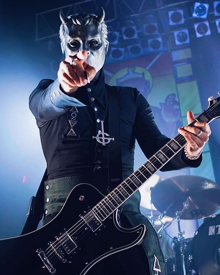 Ghost. Группа Ghost BC. Группа гоуст гитаристы. Ghost 2022 группа. The Band Ghost группа.