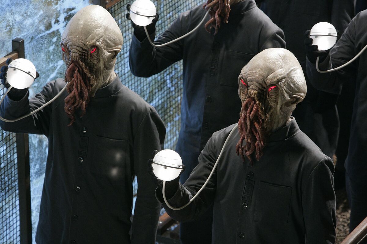 Уды народ. Уды народ. Шаман ойуун. Доктор кто безликие. Уды народ.