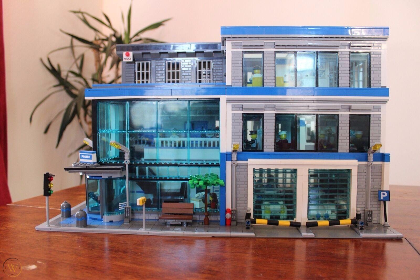 hvor ofte min and Lego City Police Station MOC | Fandom