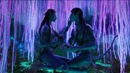 Jake and Neytiri become lovers.