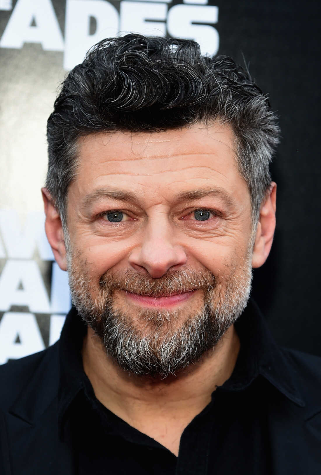 Andy Serkis – Wikipédia, a enciclopédia livre