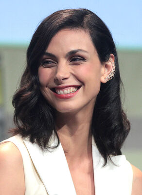 Morena Baccarin.jpg