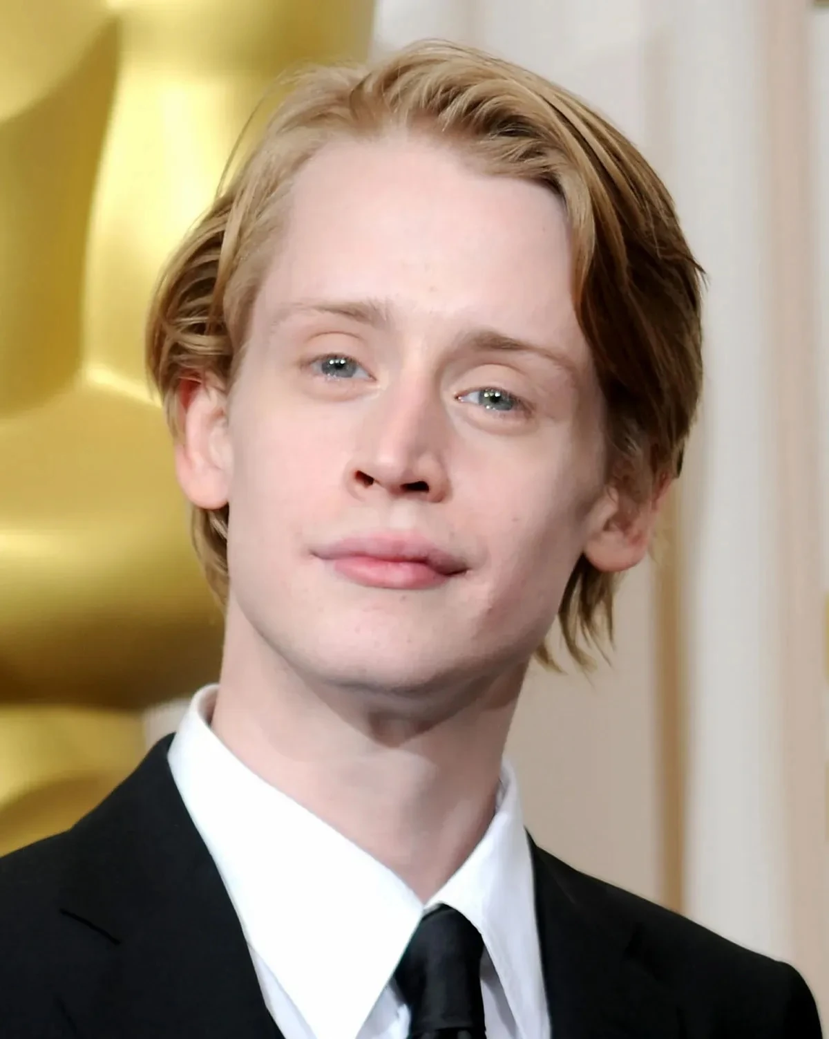Macaulay Culkin | 20th Century Studios Wiki | Fandom, image size:1200x1503