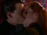 Tonda kiss.