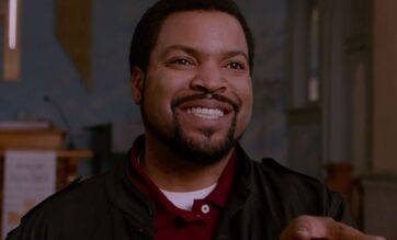 22-Jump-Street-Captain-Dickson.jpg