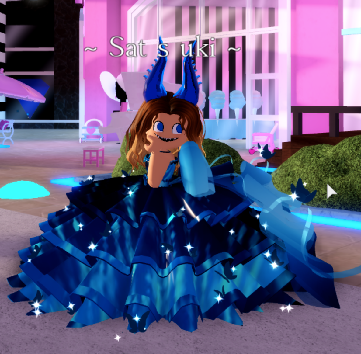 Discuss Everything About Royale High Wiki Fandom - roblox royale high royal stroll in the garden skirt