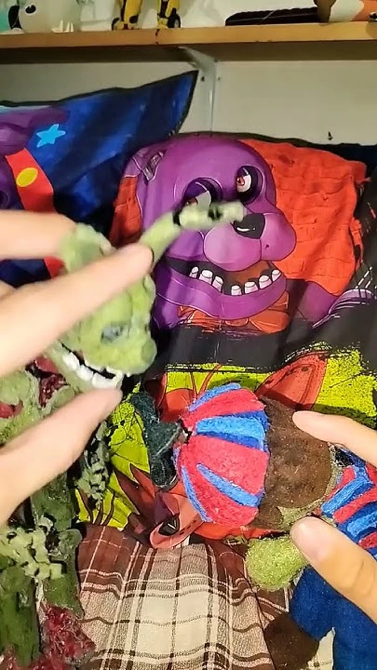 what is Springtrap's favorite snack?