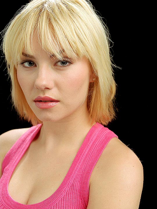 elisha cuthbert 24 season 2