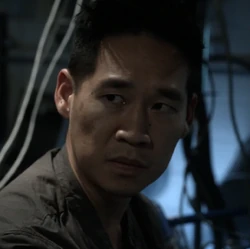 9x10 Chinese technician