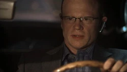 Graem, la mente maestra detrás de los eventos del Dia 5 - y también el hermano de Jack - se entera que Jack ya no está bajo custodia china