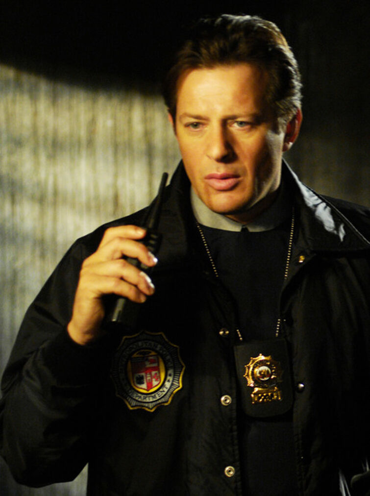 костас мэндилор хоффман. детектив хоффман пила. пила 5 костас мэндилор. костас мэндилор хоффман. марком хоффманом.