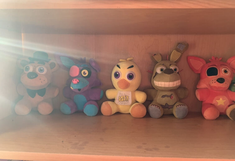 All sale fnaf plushies