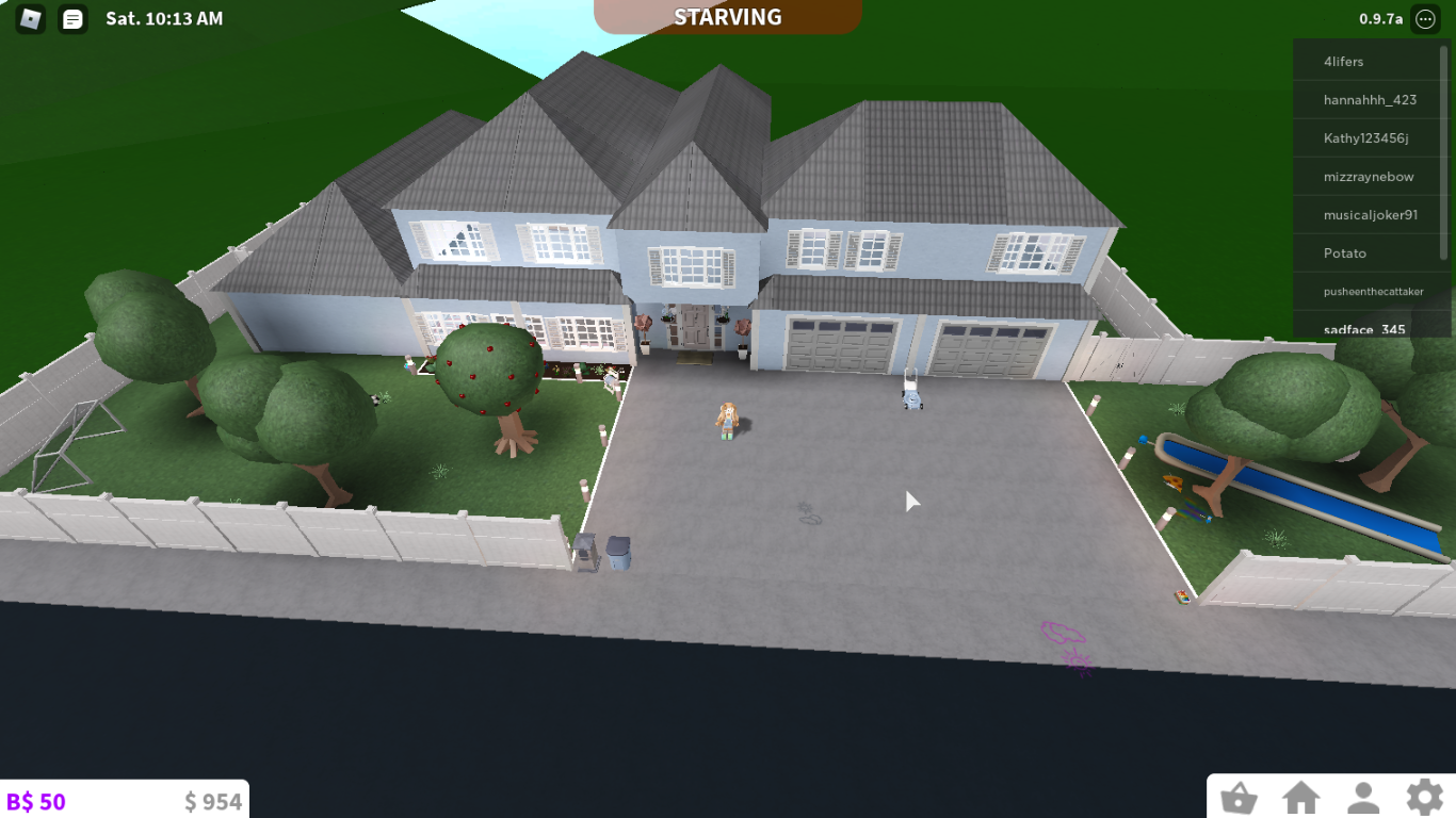 Rate my bloxburg house 1/10 :>