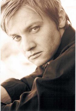 Jeremy Renner-05