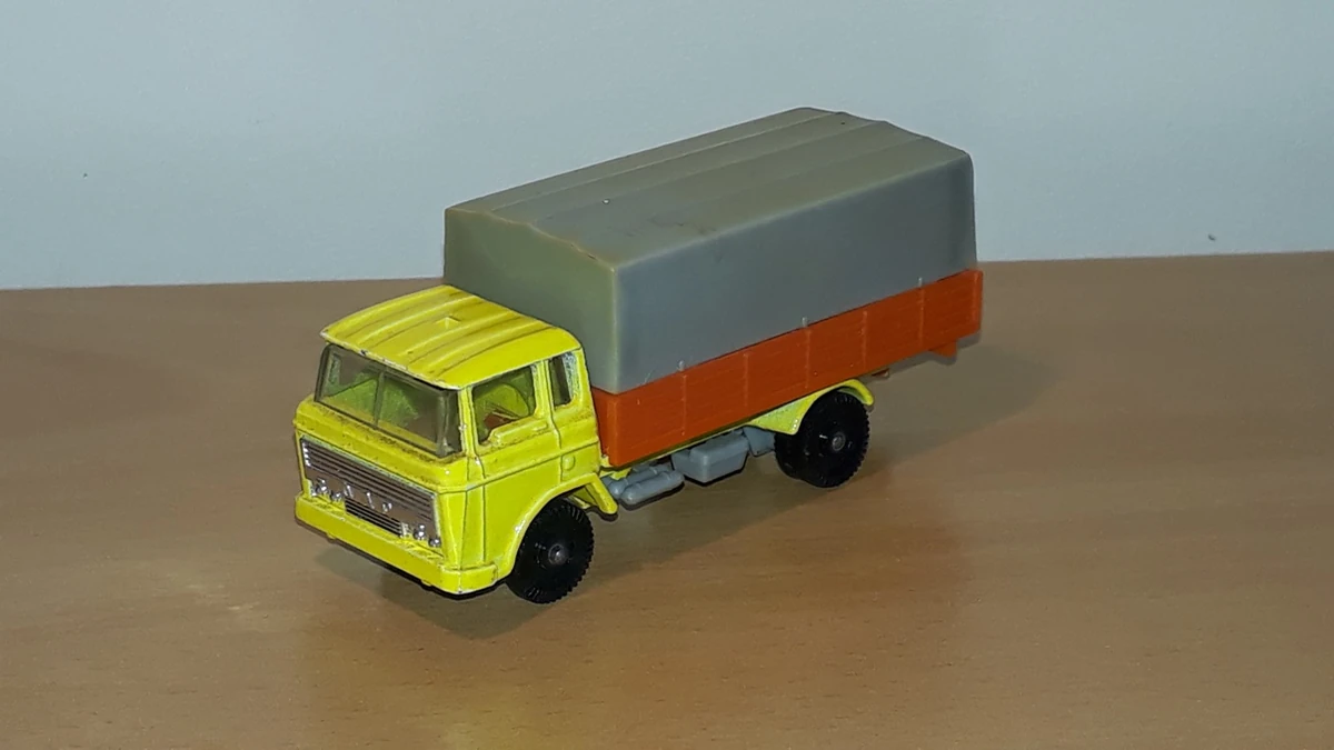 Camion Citerne DAF 2600 Majorette 1/100 - Collection