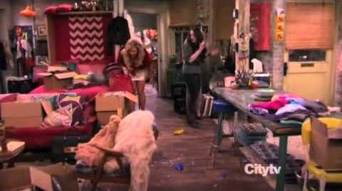 2 Broke Girls - Mad Sophie (And the Window of Opportunity)