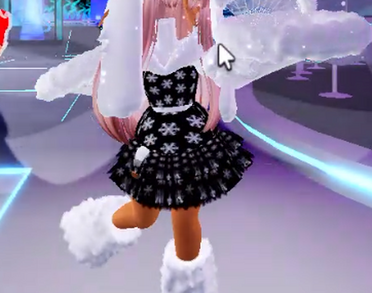 Rh hack💗 in 2023  Aesthetic roblox royale high outfits, Cute