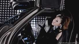 Sandara-Park-Mercedes-Benz-3-I-am-The-Best-K-Pop-2NE1-Wallpapers