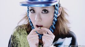 Sandara-Park-Close-Up-Hat-I-am-The-Best-K-Pop-2NE1-Wallpapers