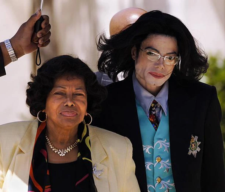 MJJ Photos on Twitter Elizabeth taylor michael jackson, Michael jackson, Elizabe
