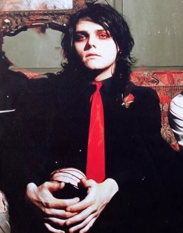 gerard way revenge era