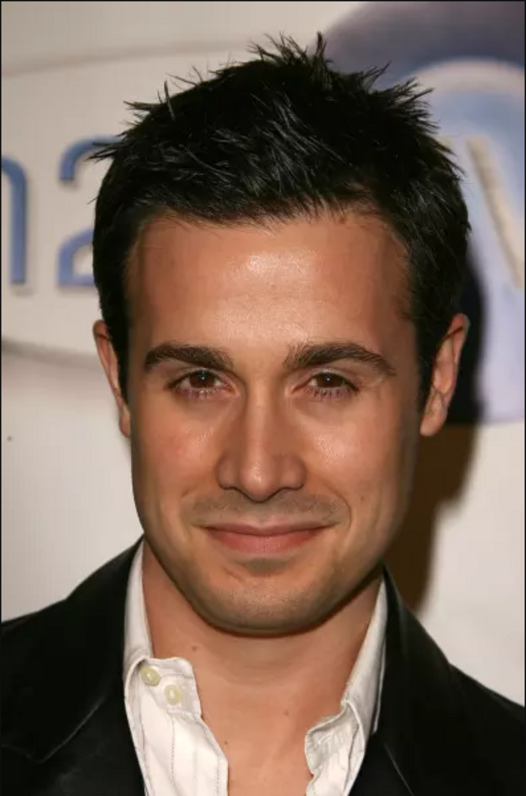 🎂happy Birthday Freddie Prinze Jr Who Voiced Kanan Jarrus🎂 Fandom 