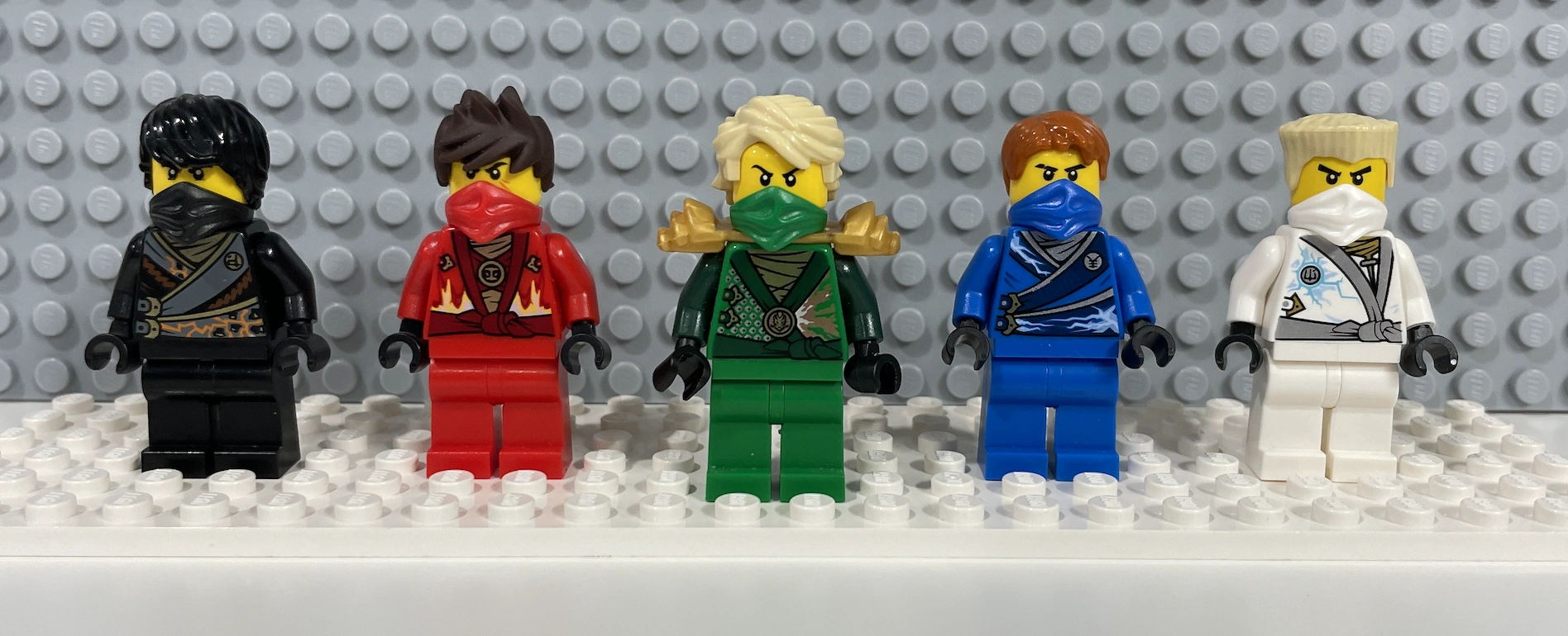 Minifig Showcase: 2014 Rebooted Techno Robes | Fandom